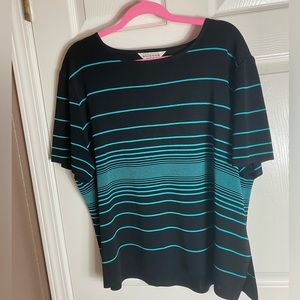 Exclusively Misook top